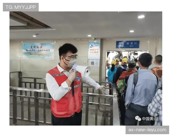 球场临时安检升级后的通行效率提升数据分析，球场开始检票了
